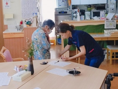 R77312.jpg